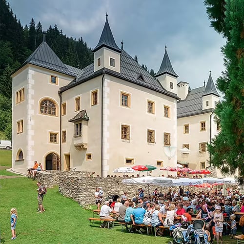 Fest au Schlss Höch